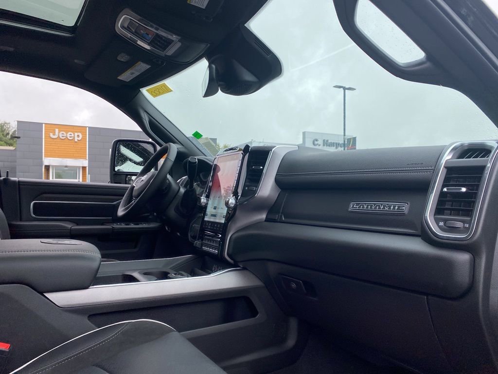 New 2026 RAM 2500 Laramie w/ Sport Appearance Package image 8