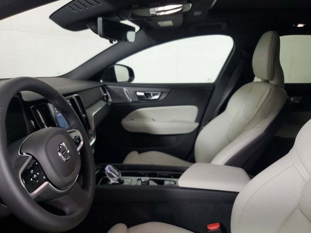 New 2026 Volvo V60 B5 Cross Country Ultra w/ Protection Package Premier AWD/4WD image 22