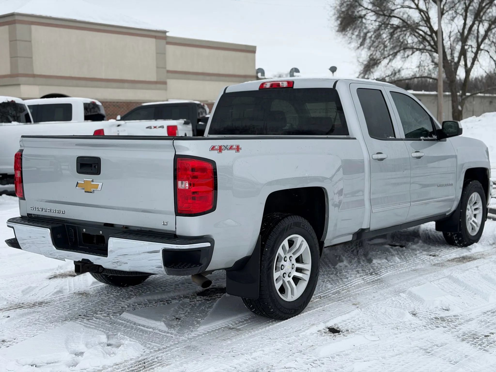 Used 2017 Chevrolet Silverado 1500 LT w/ All Star Edition image 5