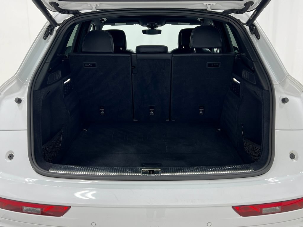 Used 2023 Audi SQ5 Premium Plus w/ Premium Plus Package AWD/4WD image 29