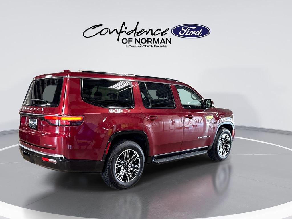 Used 2022 Jeep Wagoneer Series II AWD/4WD image 9