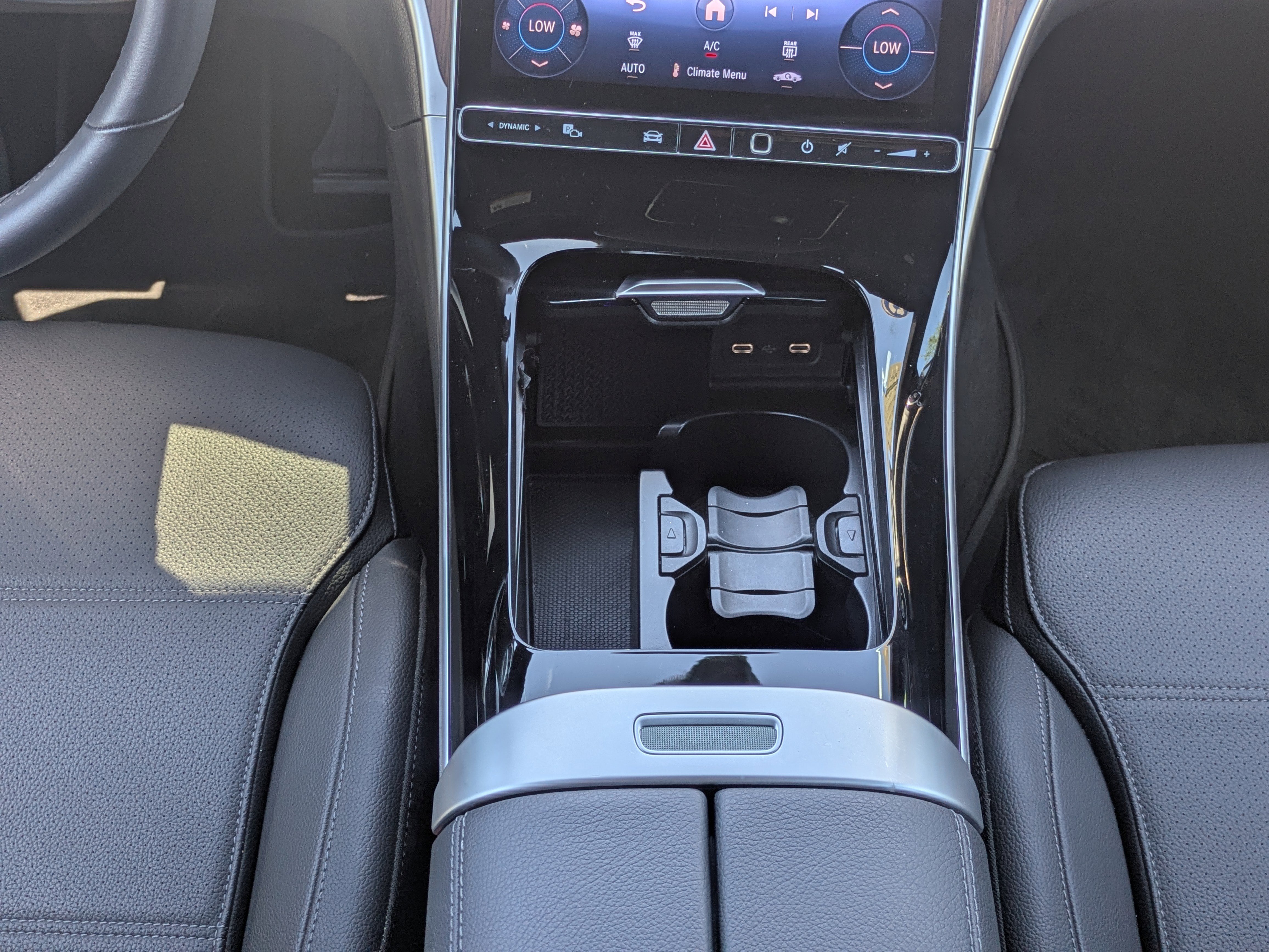 Certified 2025 Mercedes-Benz C 300 Sedan image 17