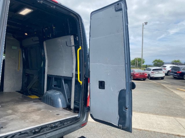 Used 2019 Mercedes-Benz Sprinter 144 image 7