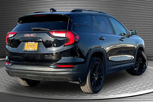Used 2023 GMC Terrain SLE w/ Elevation Edition AWD/4WD image 6