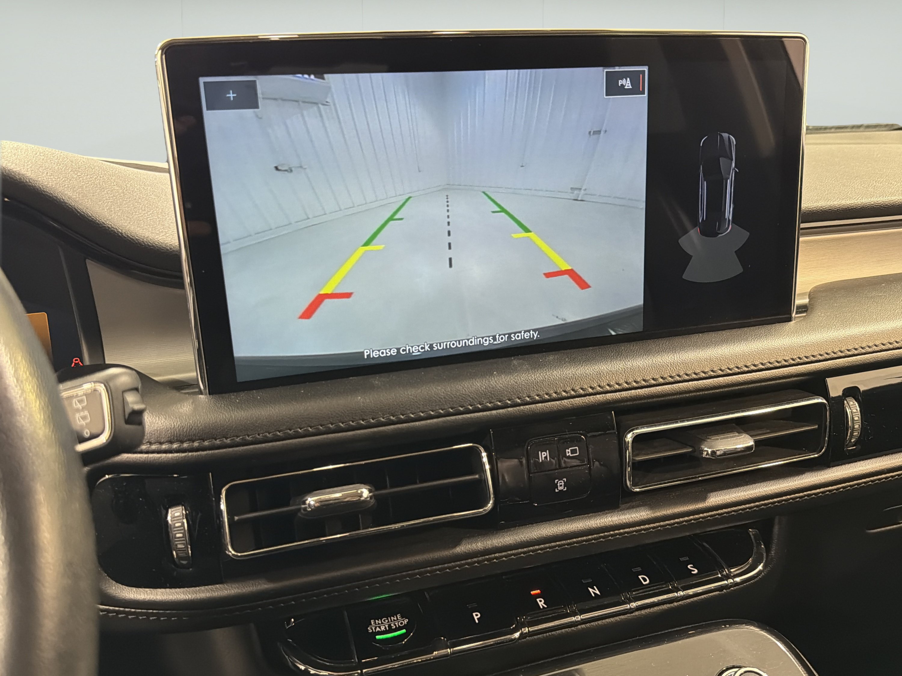 Used 2023 Lincoln Nautilus FWD w/ Premium Package image 17