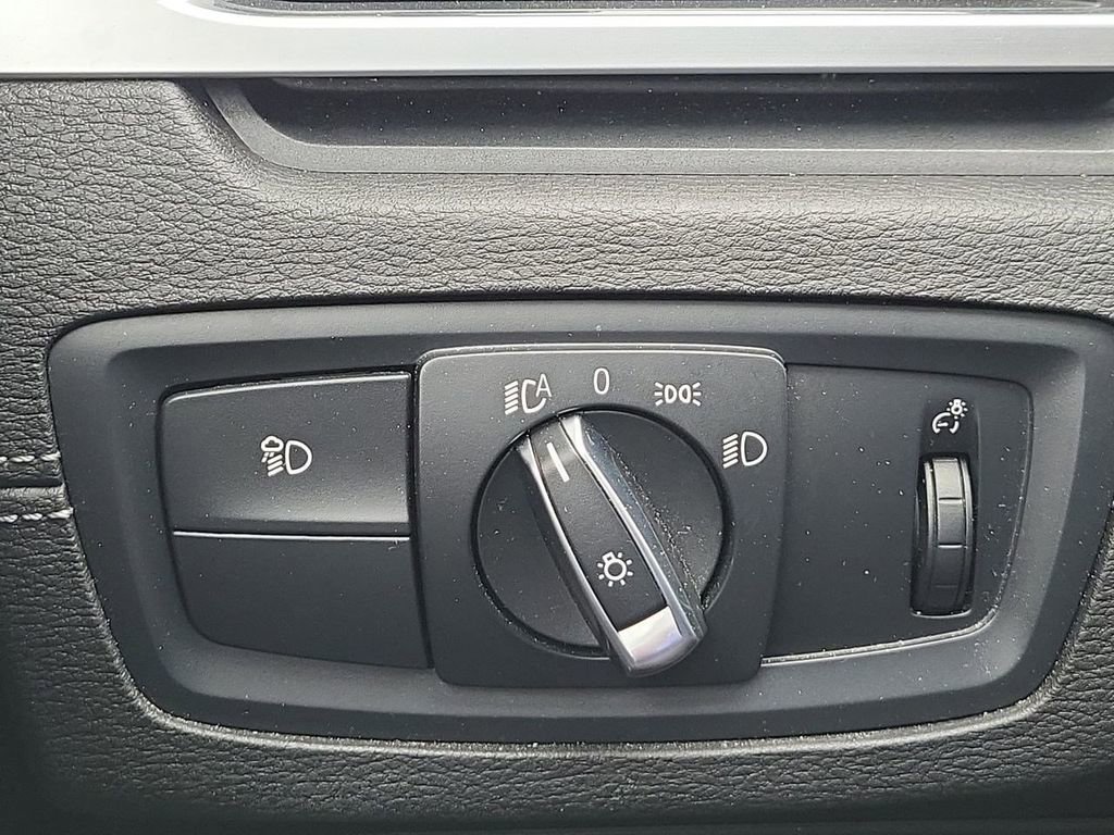 Used 2022 BMW X2 sDrive28i w/ Convenience Package image 24