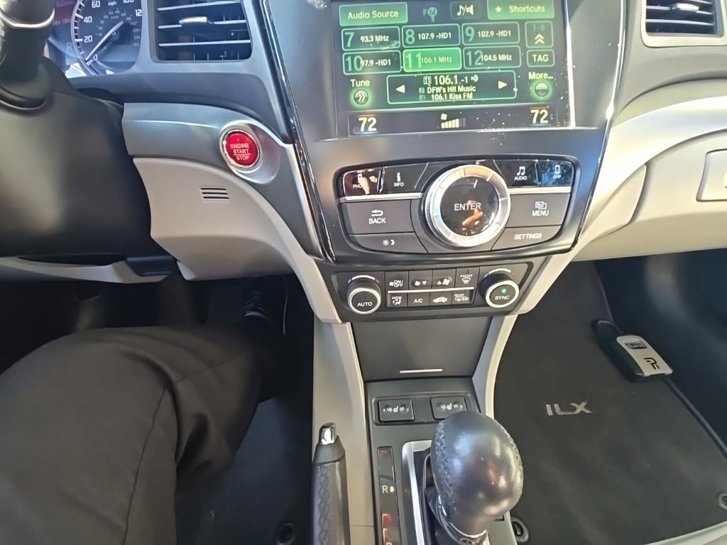 Used 2017 Acura ILX image 26