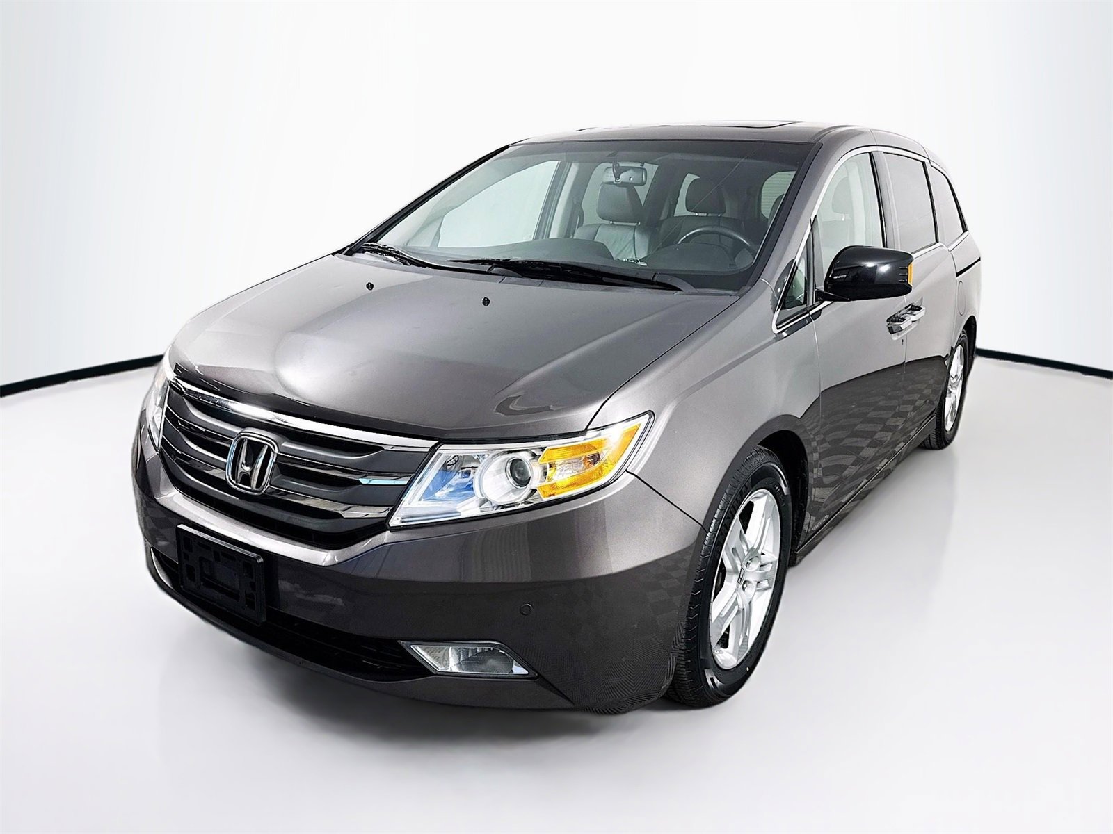 Used 2012 Honda Odyssey Touring Elite image 3