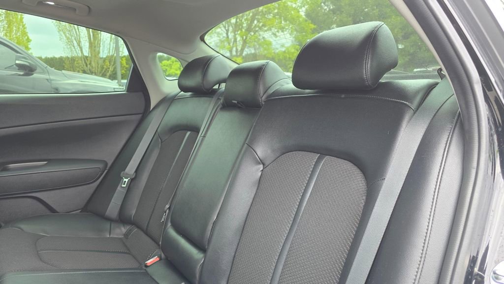 Used 2018 Kia Optima S w/ Panoramic Sunroof Package FWD image 17