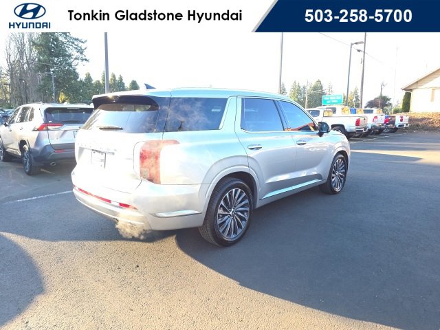 Used 2024 Hyundai Palisade Calligraphy image 5