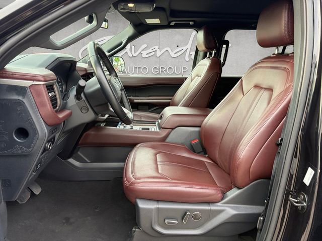Used 2024 Ford Expedition Max Limited RWD image 19
