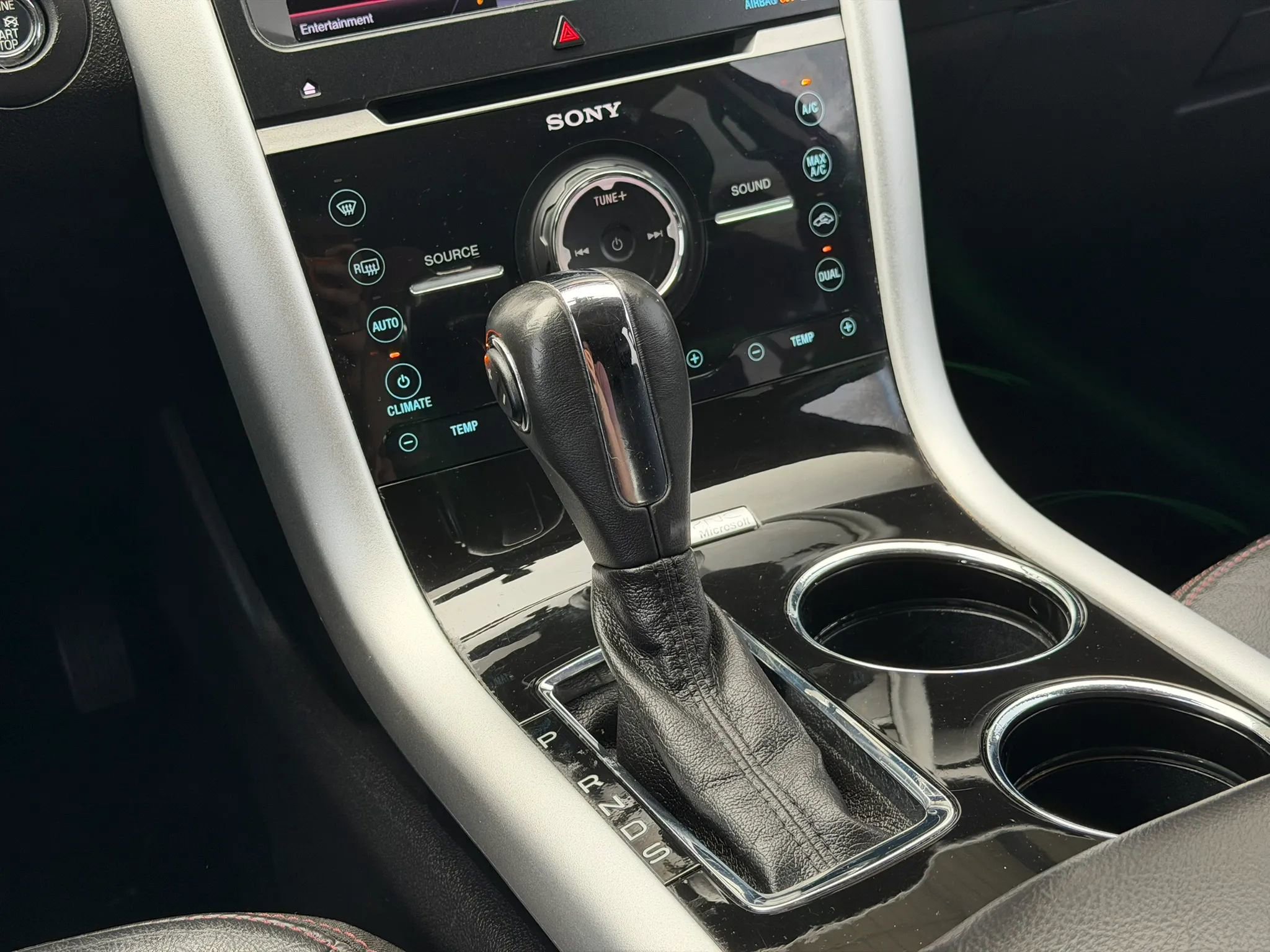 Used 2013 Ford Edge Limited w/ Driver Entry Pkg FWD image 31