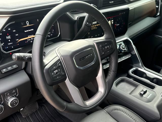 Used 2026 GMC Sierra 3500 Denali w/ Technology Package AWD/4WD image 18