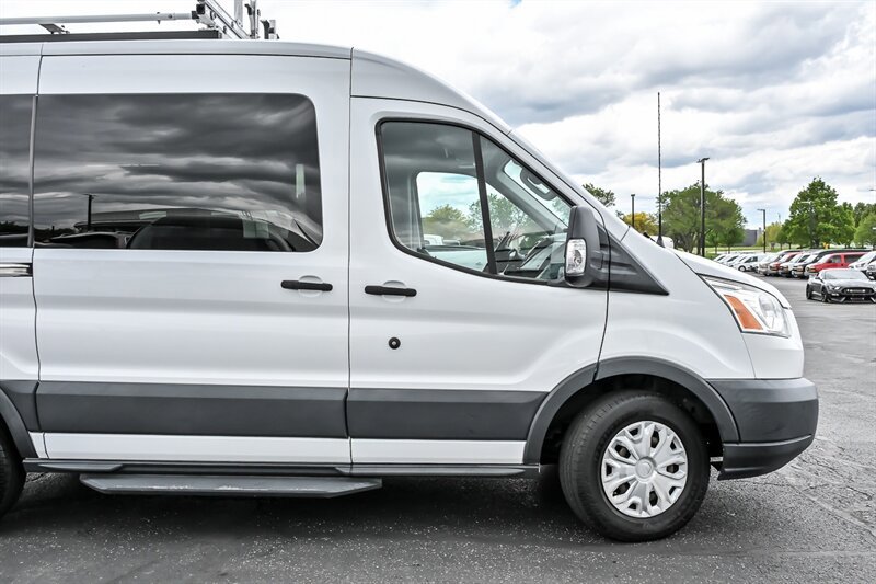 Used 2018 Ford Transit 150 XLT RWD image 4