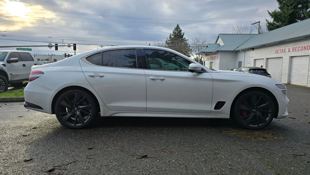 Used 2022 Genesis G70 3.3T w/ Sport Prestige Package image 2