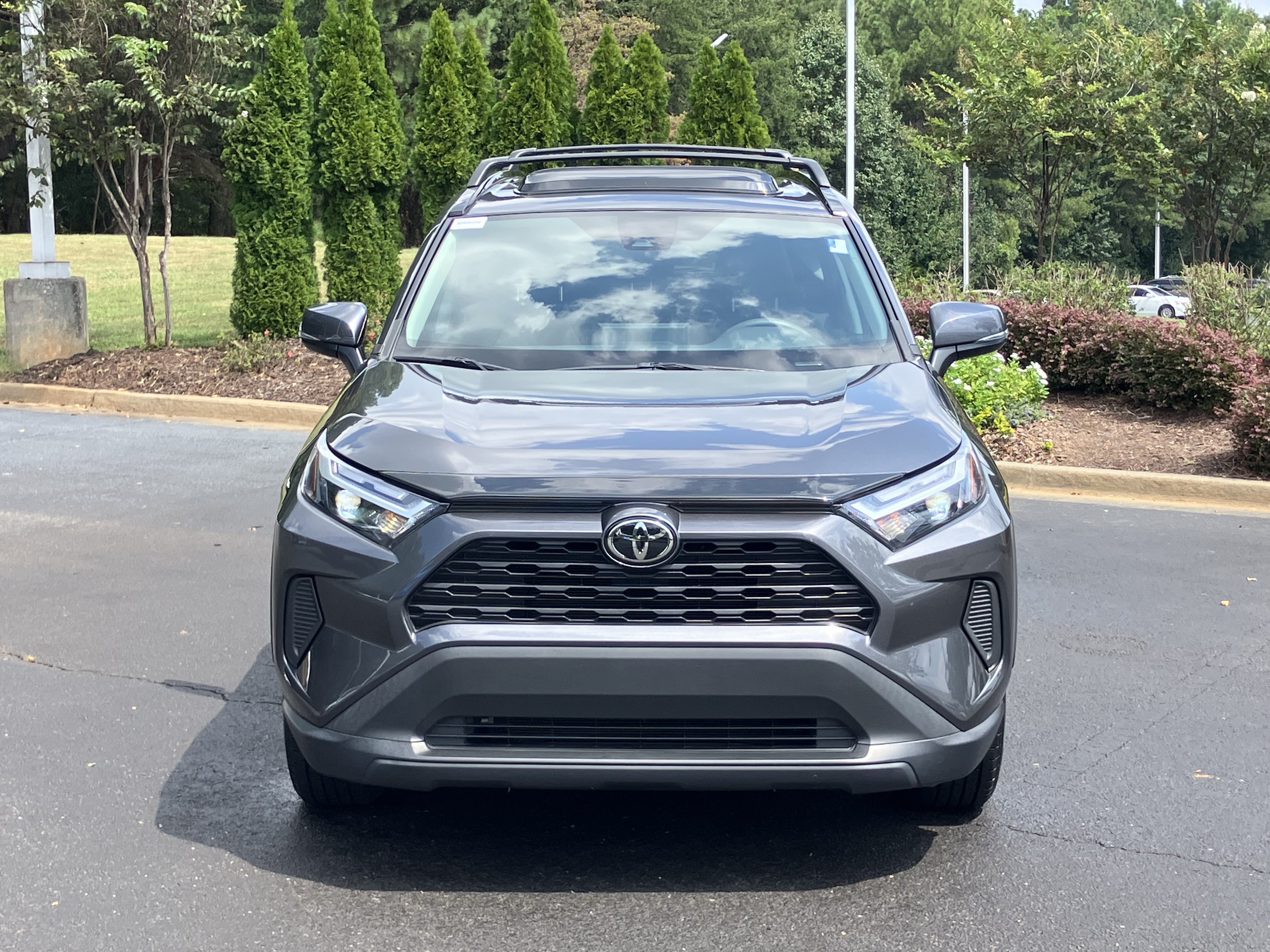 Used 2023 Toyota RAV4 XLE w/ Convenience Package FWD image 3