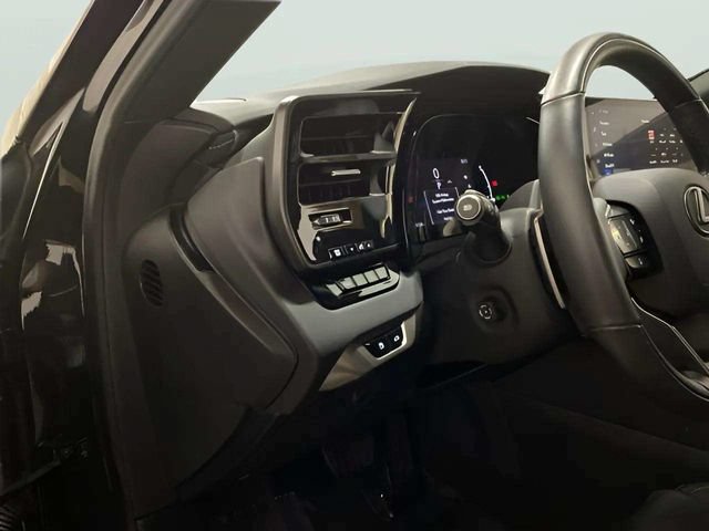 Used 2024 Lexus RX 350h AWD/4WD image 17