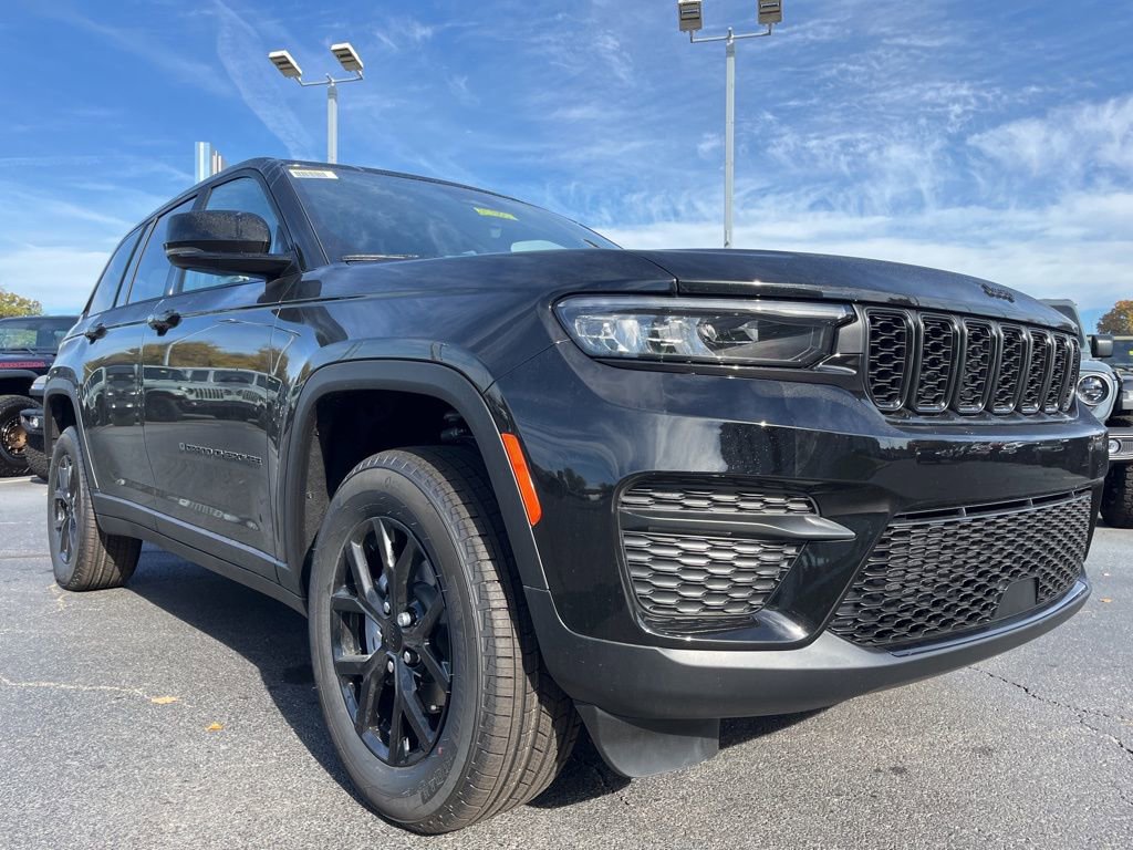 New 2025 Jeep Grand Cherokee Altitude image 43