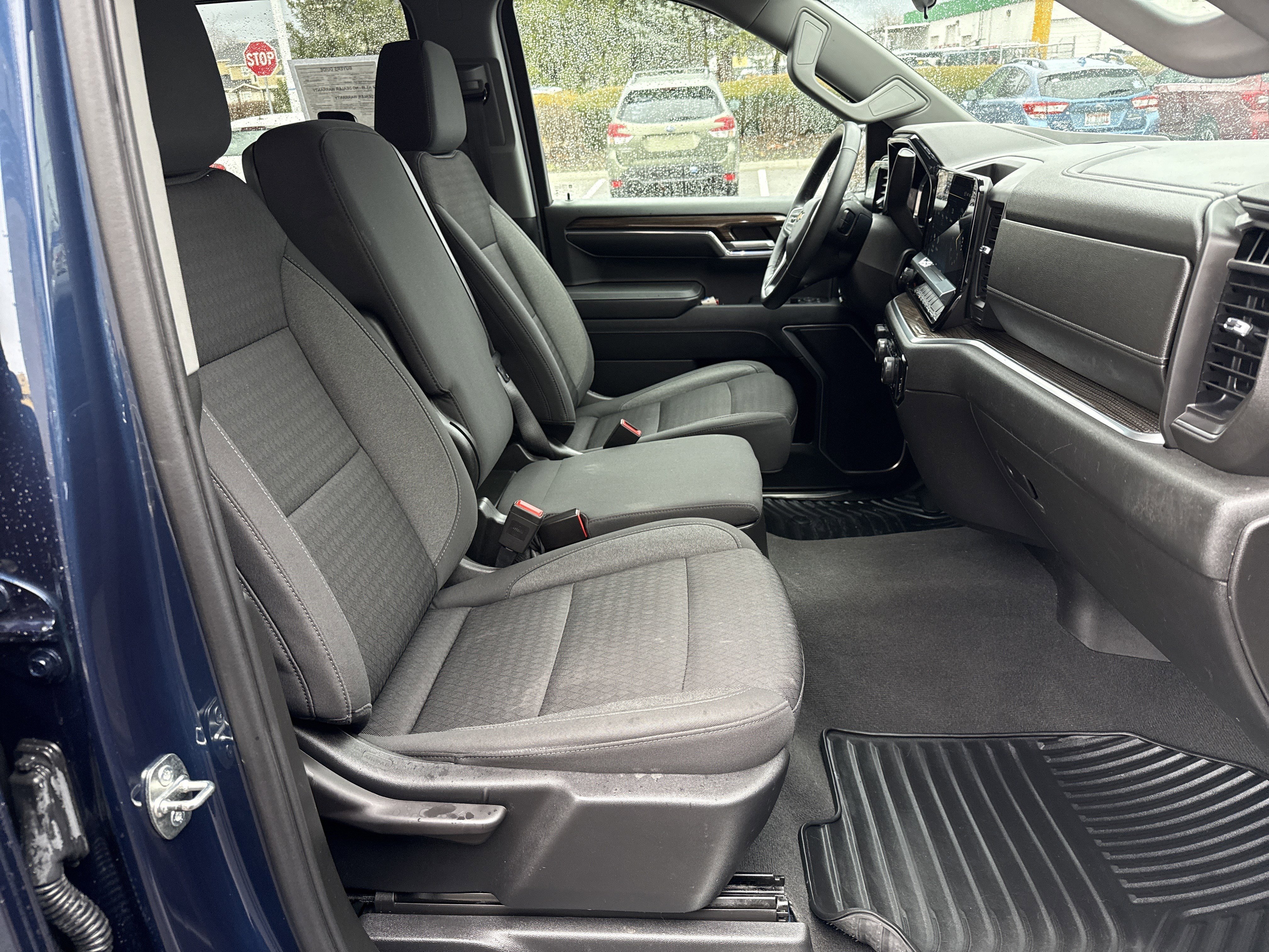 Used 2023 Chevrolet Silverado 1500 LT w/ Convenience Package II image 20