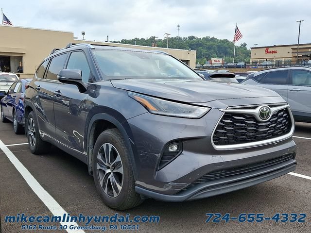 Used 2021 Toyota Highlander XLE