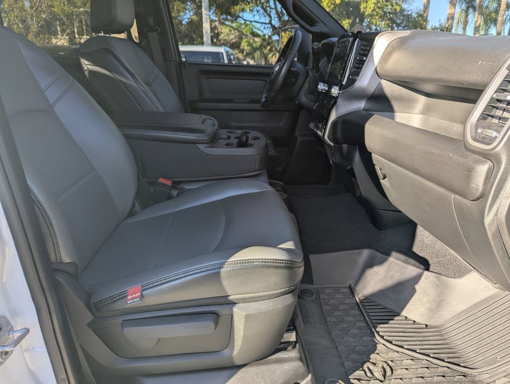 Used 2025 RAM 3500 Tradesman image 10