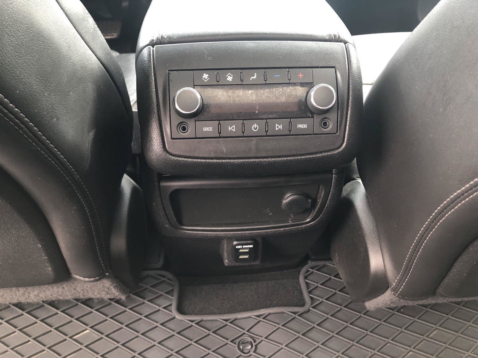 Used 2016 GMC Acadia Denali AWD/4WD image 16