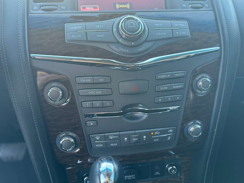 Used 2017 Nissan Armada Platinum w/ Interior Lighting Package image 16