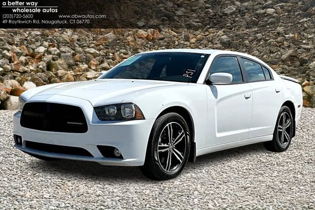 Used 2014 Dodge Charger SXT