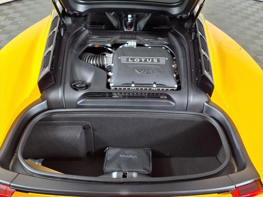 Used 2025 Lotus Emira image 11