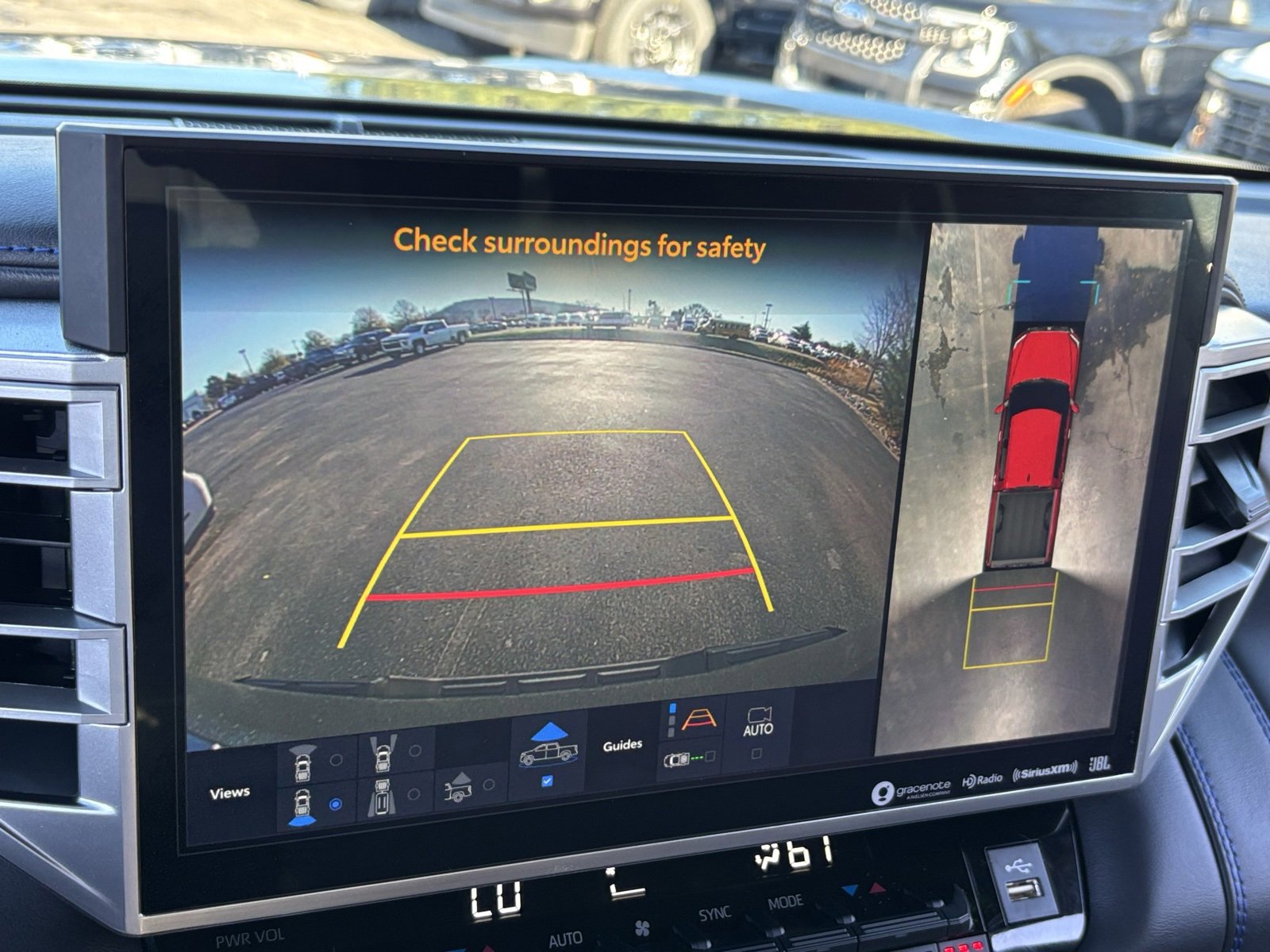 Used 2023 Toyota Tundra Platinum image 5