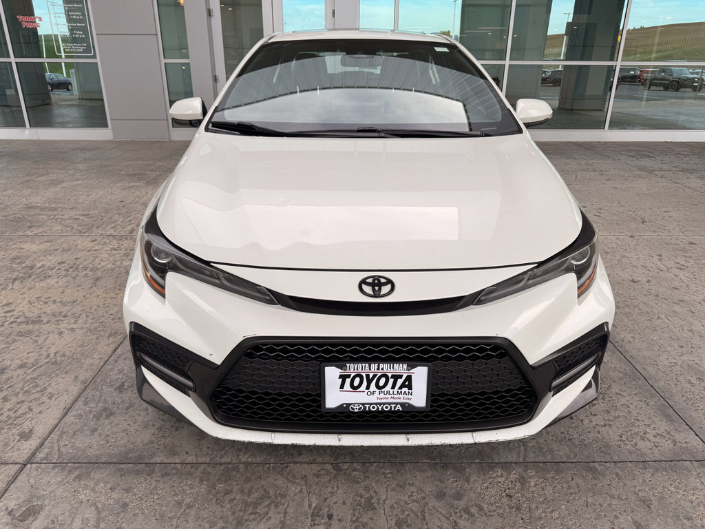 Used 2020 Toyota Corolla XSE image 3
