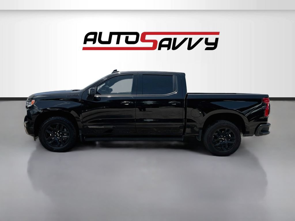 Used 2025 Chevrolet Silverado 1500 High Country w/ Midnight Edition RWD image 4