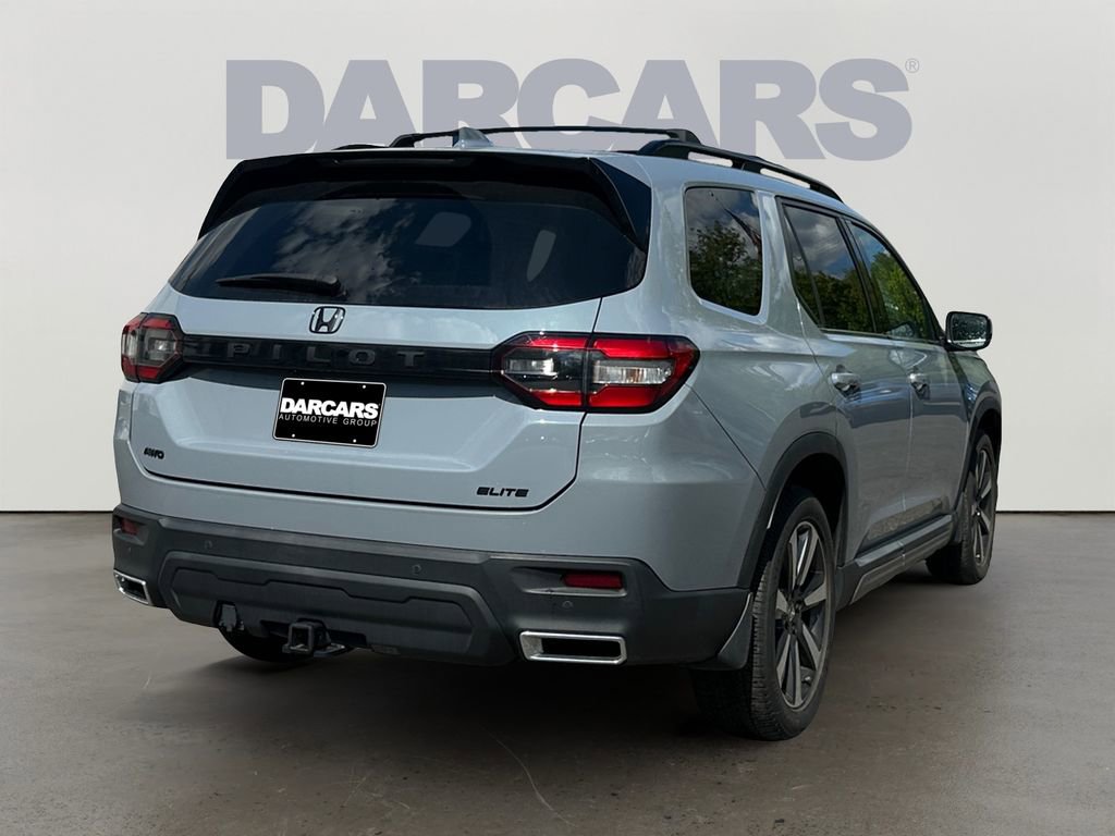 Used 2023 Honda Pilot Elite image 7