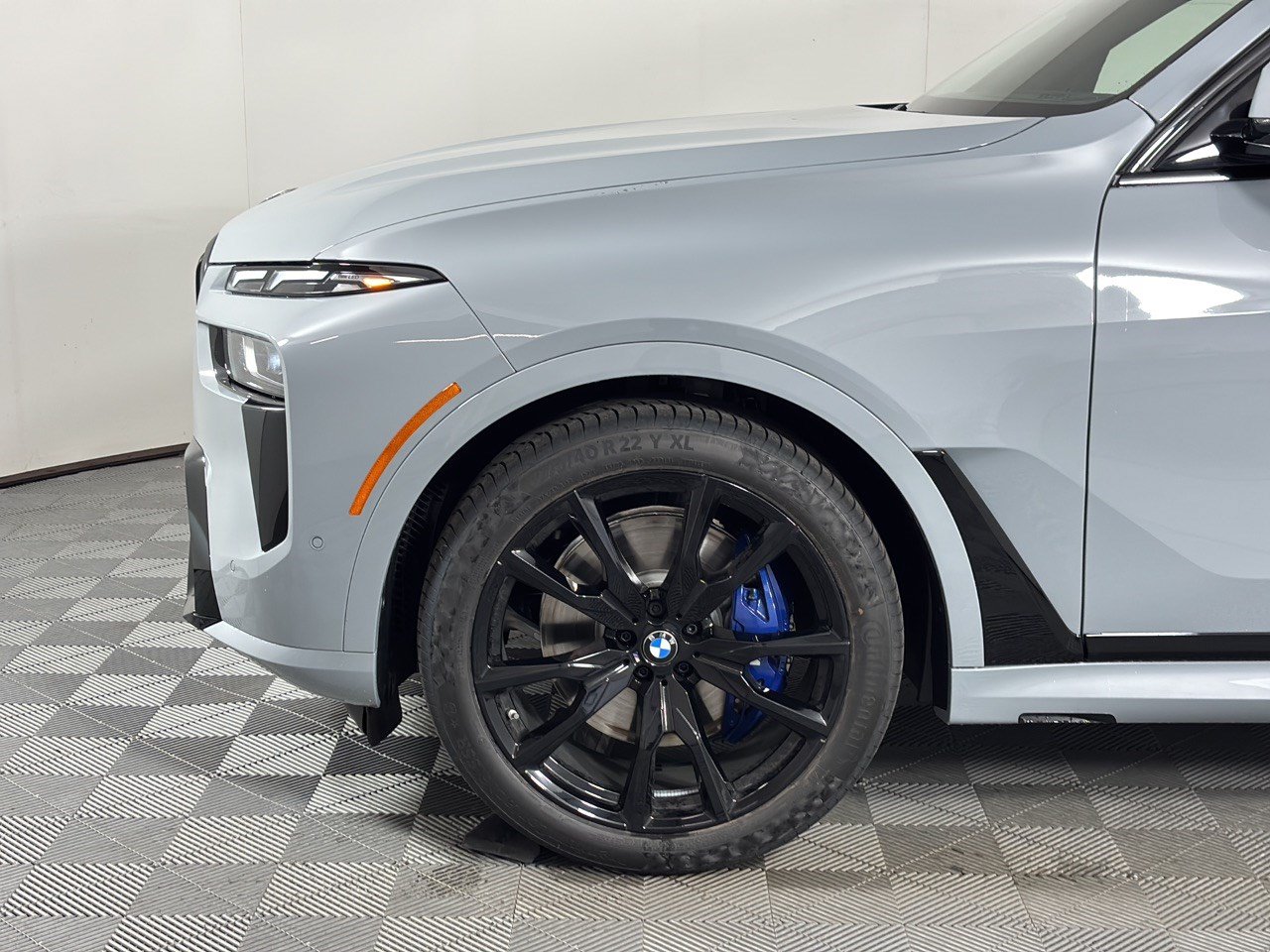 New 2027 BMW X7 xDrive40i w/ M Sport Package AWD/4WD image 13