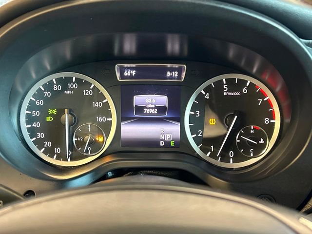 Used 2018 INFINITI QX30 Premium w/ Technology Package image 28