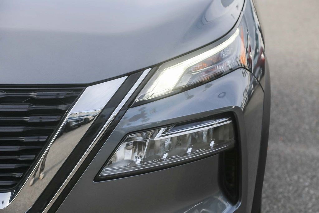 Used 2021 Nissan Rogue SL FWD image 4