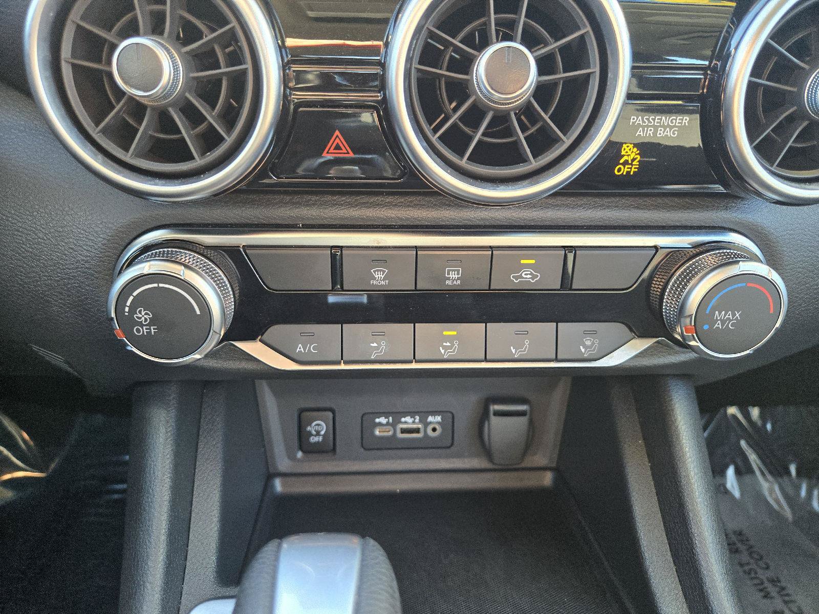 Used 2025 Nissan Sentra SV FWD image 19
