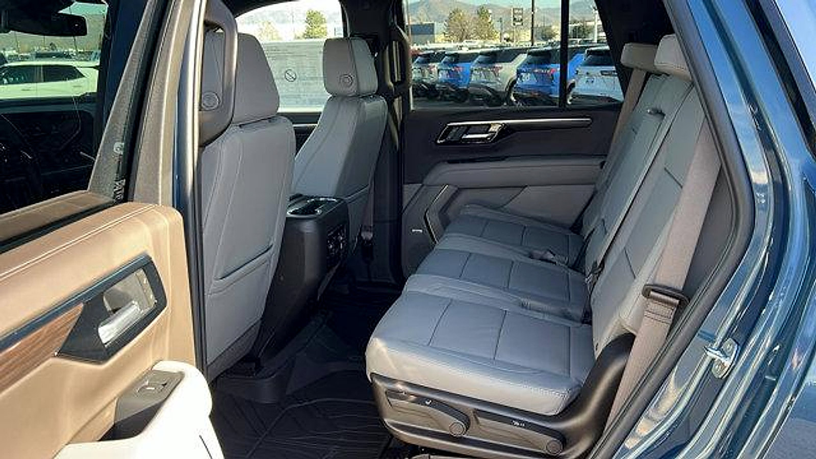 New 2026 Chevrolet Tahoe LT w/ Comfort Package image 17