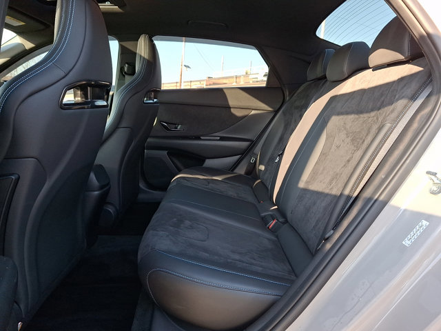 Used 2023 Hyundai Elantra N image 10