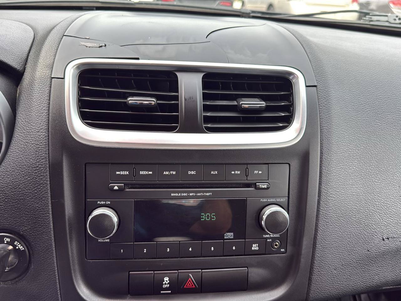 Used 2012 Dodge Avenger SE FWD image 16