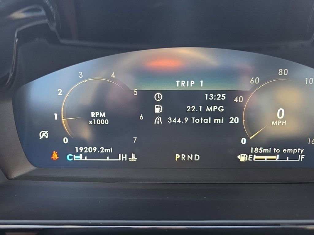 Used 2022 Lincoln Corsair Reserve w/ Equipment Group 201A image 15