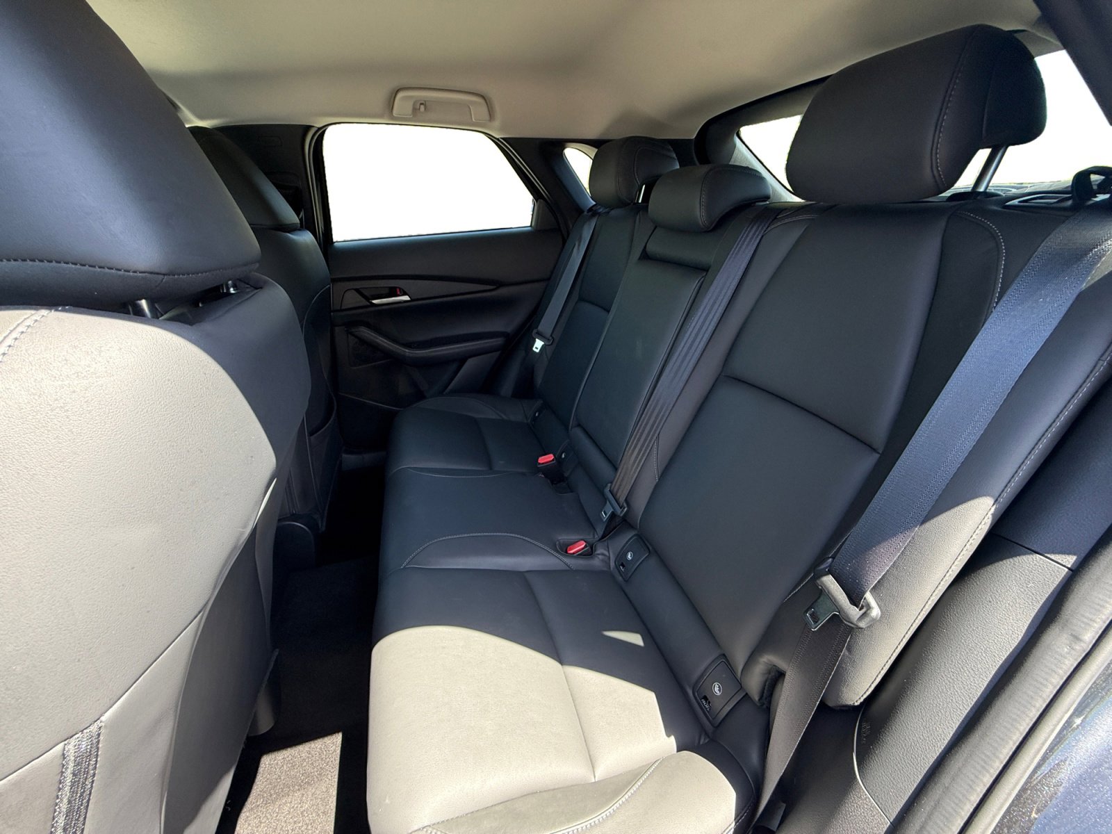 Used 2023 MAZDA CX-30 AWD 2.5 S w/ Select Package image 16