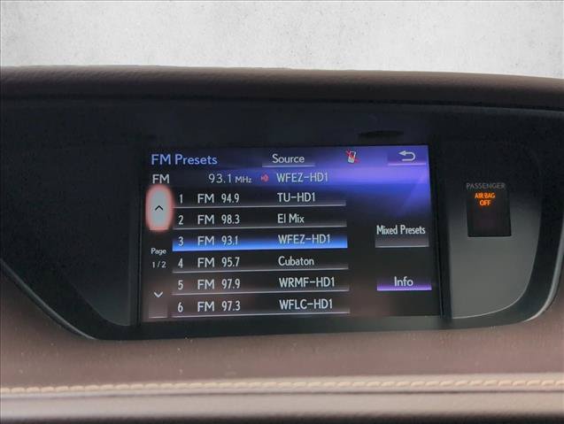 Used 2018 Lexus ES 350 w/ Luxury Package w/Wood Trim FWD image 18