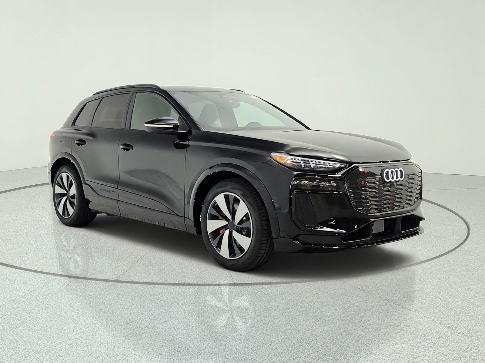 New 2027 Audi SQ6 e-tron Premium Plus AWD/4WD image 3