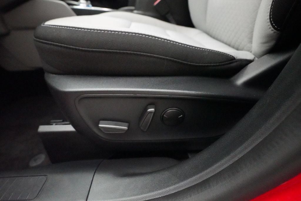 Used 2024 Ford Escape Active AWD/4WD image 29