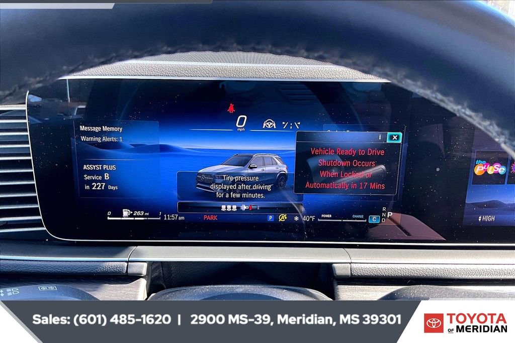 Used 2025 Mercedes-Benz GLE 350 4MATIC image 13