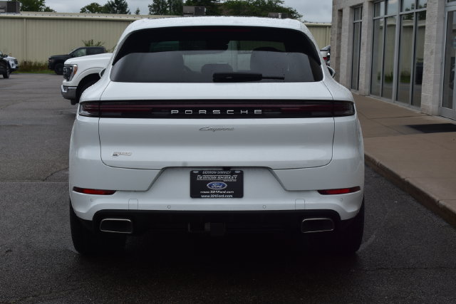 Used 2026 Porsche Cayenne AWD/4WD image 13