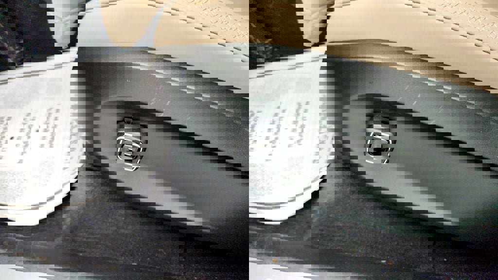 Used 2025 Volvo EX90 Ultra AWD/4WD image 11