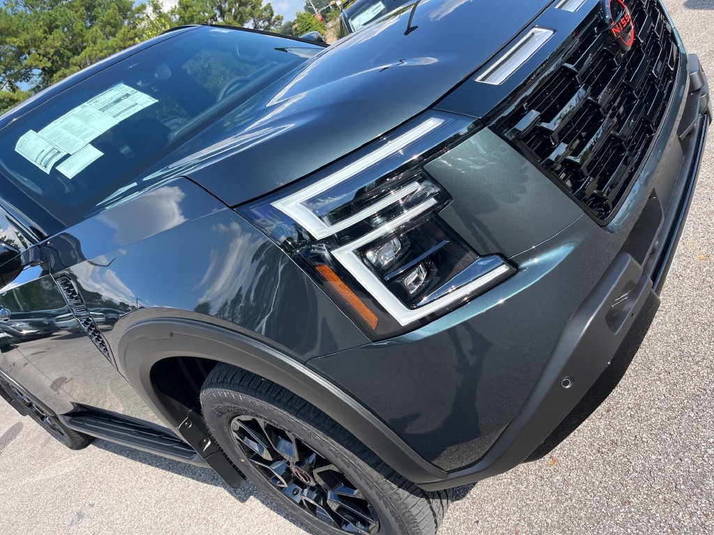 New 2026 Nissan Armada PRO-4X AWD/4WD image 38