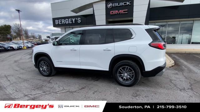 Certified 2025 GMC Acadia Elevation image 8